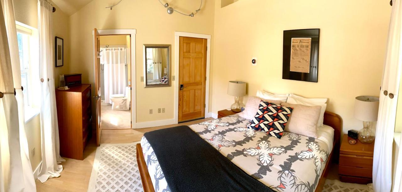 Bell In The Woods B&B 西沃德 外观 照片