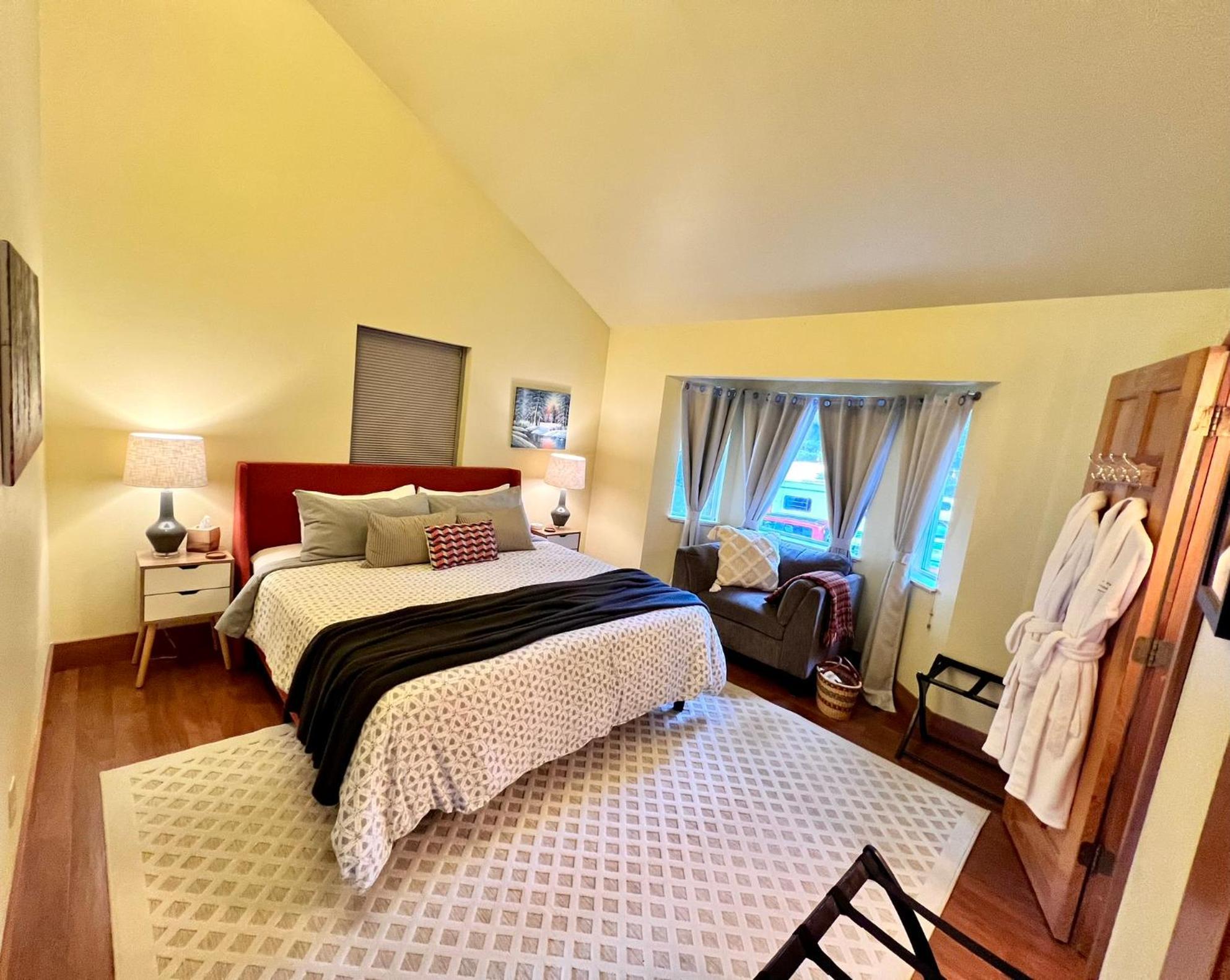Bell In The Woods B&B 西沃德 外观 照片